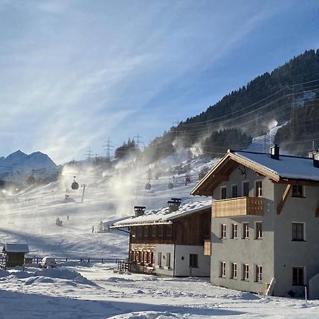 Chalet Marmotta "Neve" - Luxus Chalet サンクト・アントン・アム・アールベルク エクステリア 写真