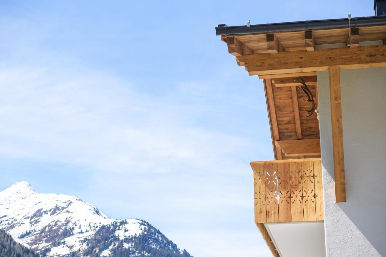Chalet Marmotta "Neve" - Luxus Chalet サンクト・アントン・アム・アールベルク エクステリア 写真